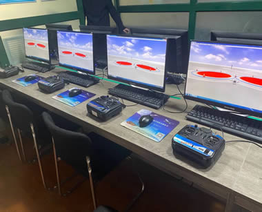 選擇無人機(jī)培訓(xùn)機(jī)構(gòu)需要注意什么?