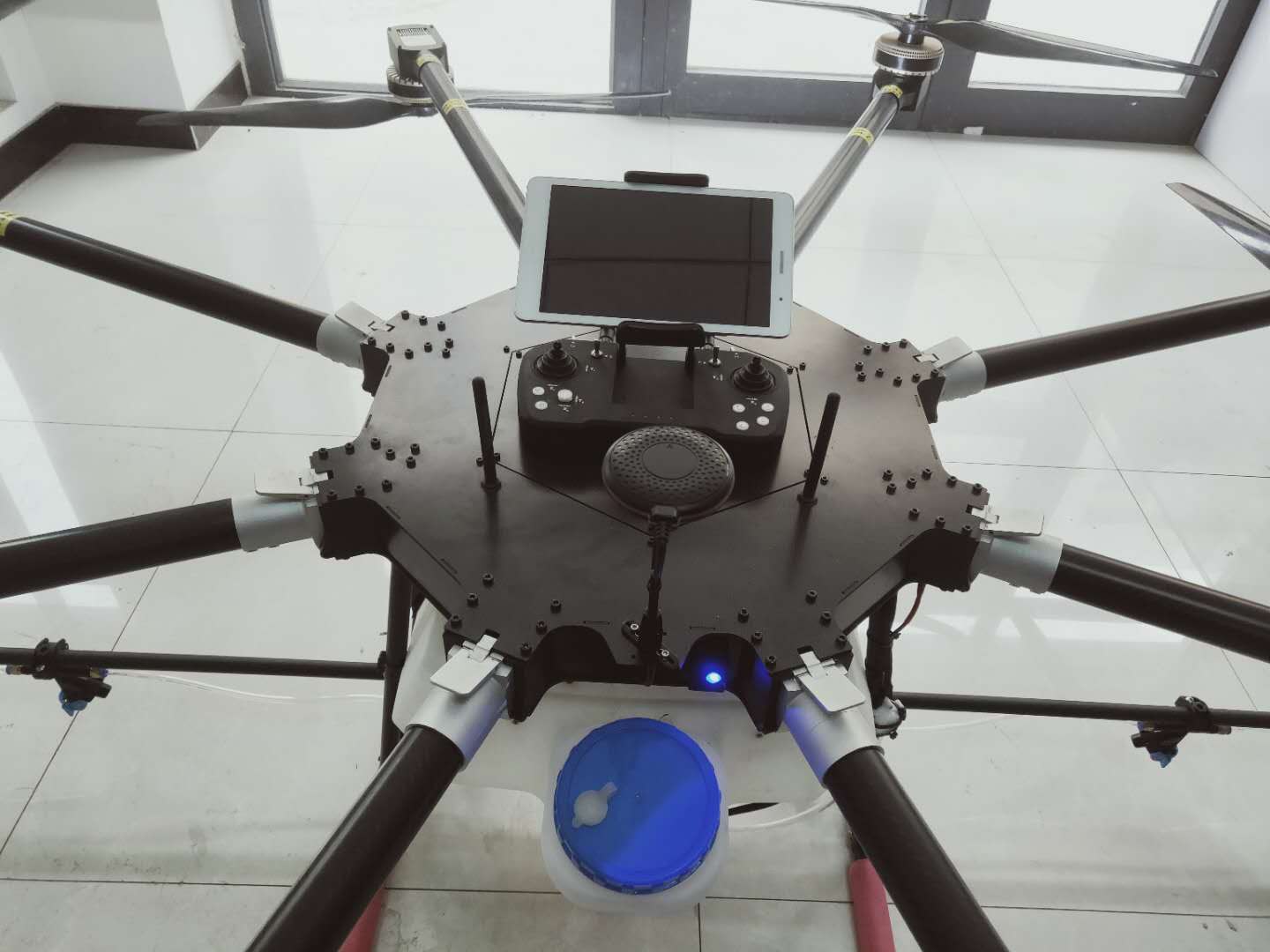 多旋翼無人機(jī) 新疆無人機(jī)培訓(xùn)——多旋翼無人機(jī)特點(diǎn)與學(xué)習(xí)優(yōu)勢