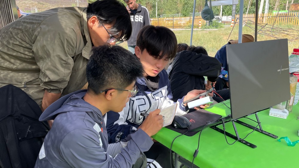 新疆無人機培訓 | 新疆保華潤天航空:無人機領域的職業起飛平臺