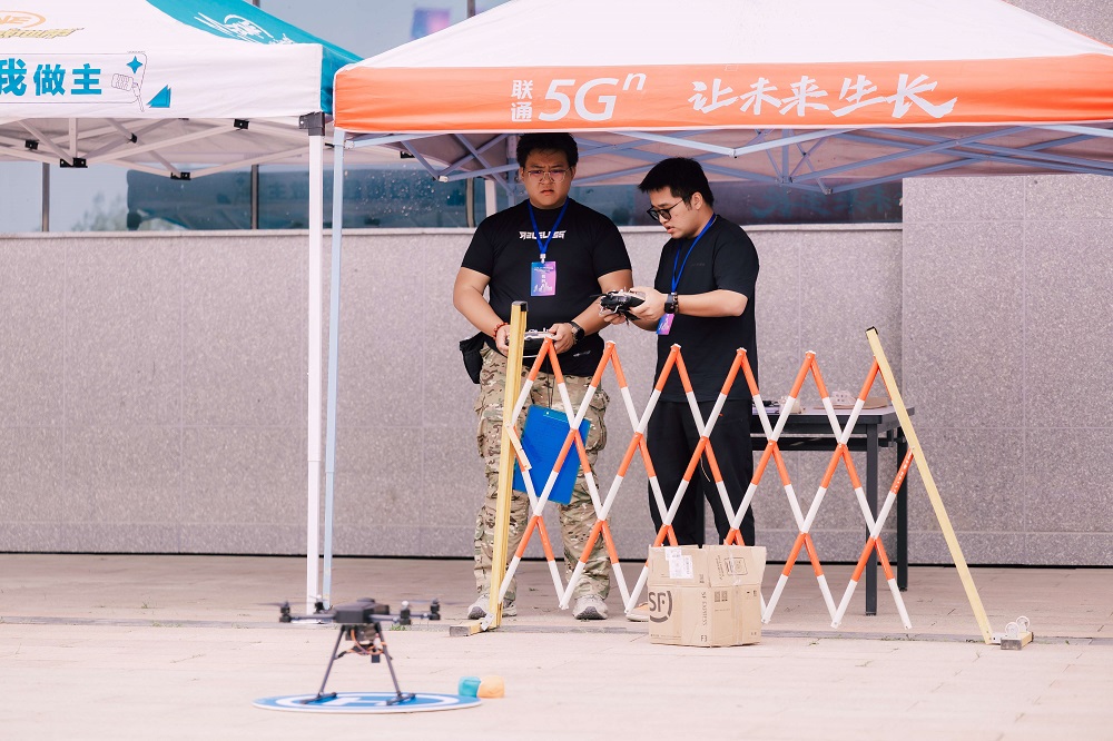 新疆無人機培訓 | 新疆保華潤天航空：無人機實訓領航，開啟低空經濟新征程