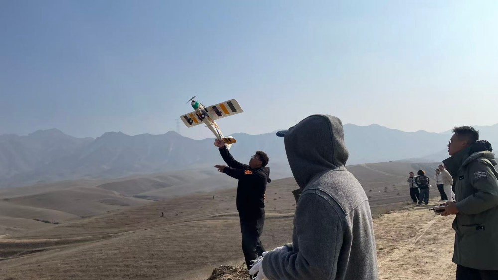 技能+證書雙收獲:保華潤天新疆無人機(jī)培訓(xùn)超值套餐